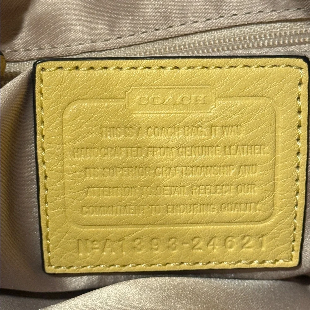 Coach Vintage Madison Phoebe Butter Yellow Leather Shoulder Tote Bag Boho